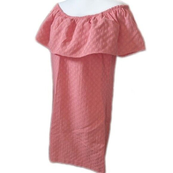 5/$55 Crown & Ivy coral peach (subtle dot pattern) off the shoulder dress - M - Picture 3 of 6